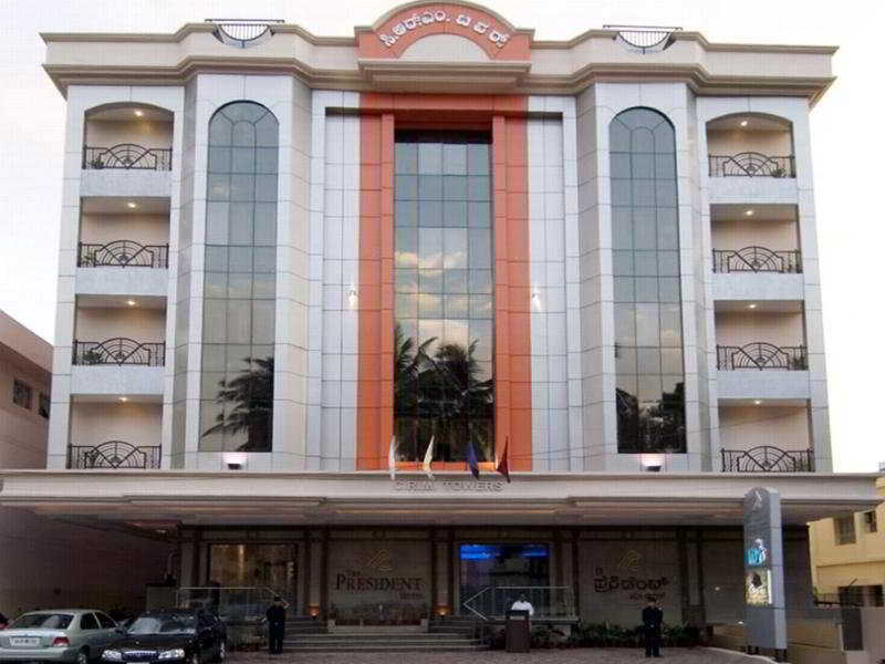 The President Hotel Бангалор Экстерьер фото